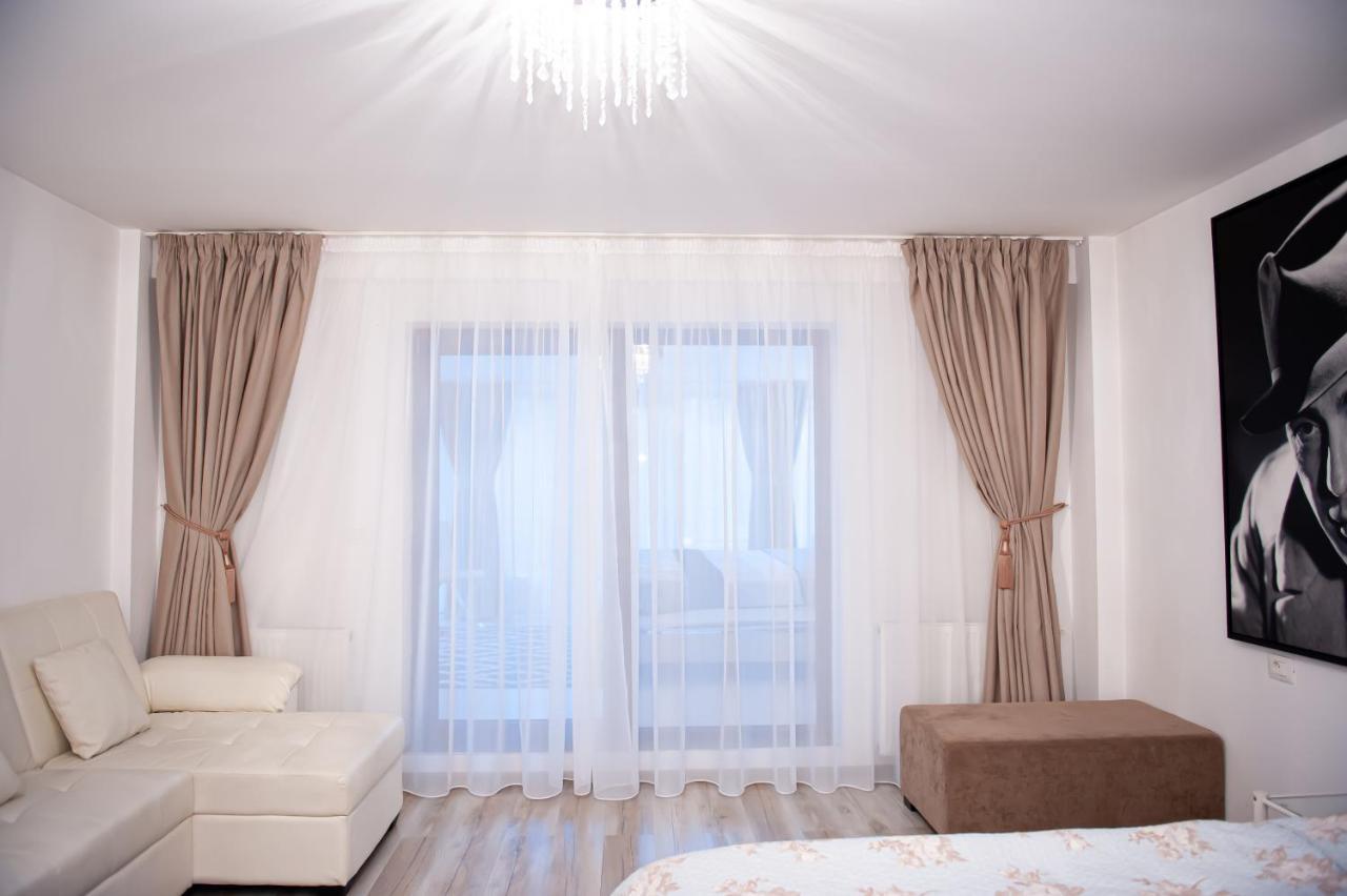 Kai Mountain Luxury Apartment Brasov Bagian luar foto